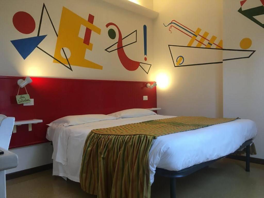 Vegan B&B Meuble Adriana 西尔米奥奈 外观 照片