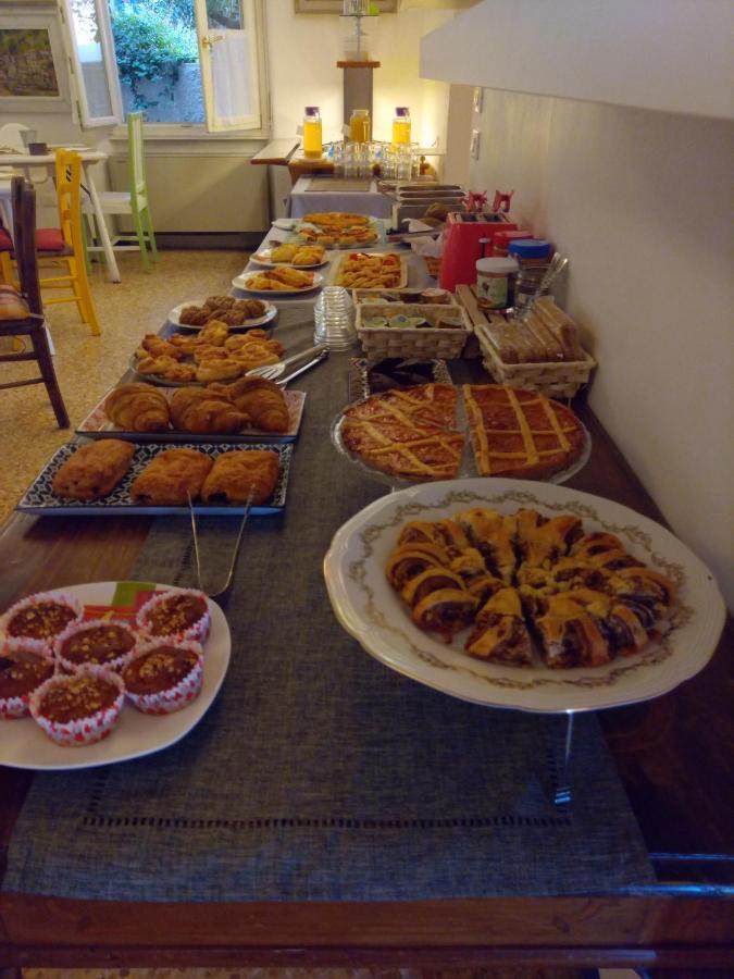 Vegan B&B Meuble Adriana 西尔米奥奈 外观 照片